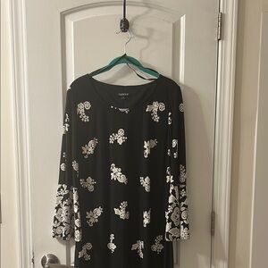 Classic Black Long Sleeve Cold Shoulder Dress